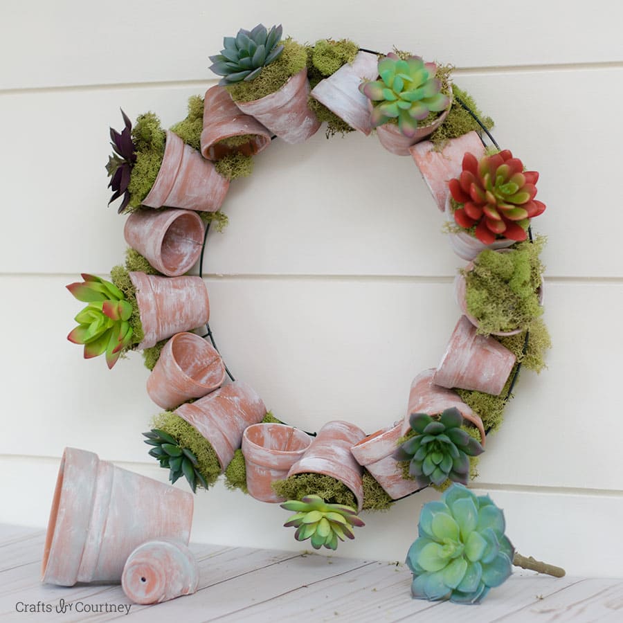 Create a beautiful DIY Succulent Wreath with Terracotta Pots