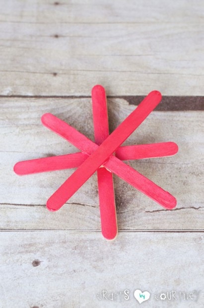 Popsicle Stick Snowflakes: Paint Your Popsicle Sticks