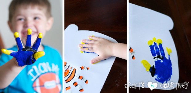 Finding Nemo Handprint Fishbowl: Create Handprint Dory