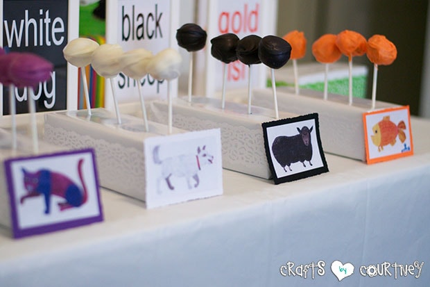 Brown Bear Birthday Party: Cakepops