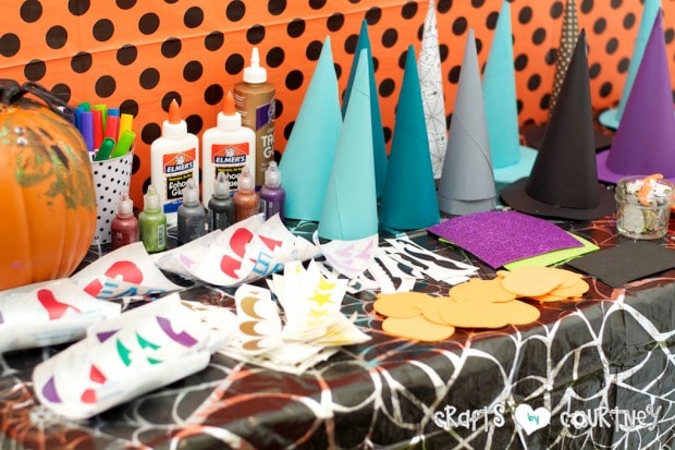 Witches and Wizards Halloween Pumpkin Decorating Party: Witches and Wizard Pumpkin Decorating Station