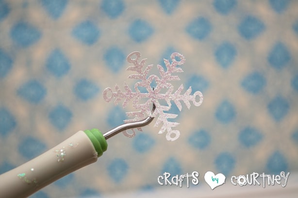 Advent Calendar Christmas Countdown: Pull Off Your Snowflake
