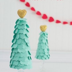 Nice and Easy DIY Valentines Heart Trees