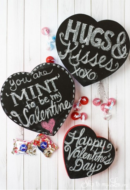 10+ Super Cute DIY Valentine Chalkboard Crafts: Chalkboard Valentine candy box