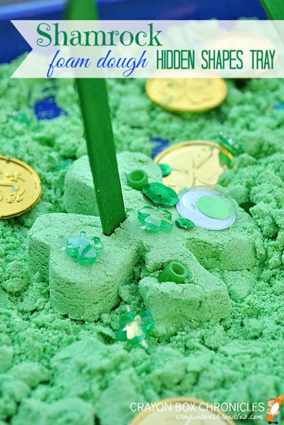 10+ Fun St. Patrick's Day Crafts and Activities for Kids: Shamrock foam dough sensory tray
