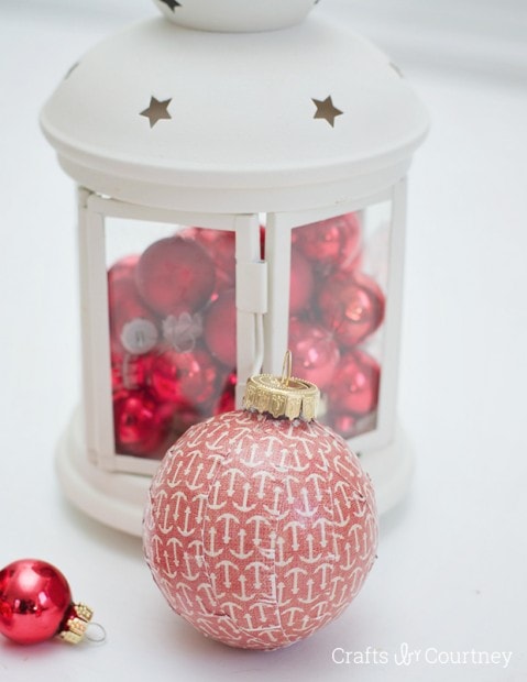 Mod Podge Ornaments Ideas: Create easy coastal Christmas ornaments - Crafts by Courtney