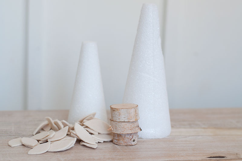 DIY Rustic Felt Christmas Trees - Christmas Decorations: Step -1 Getting Started