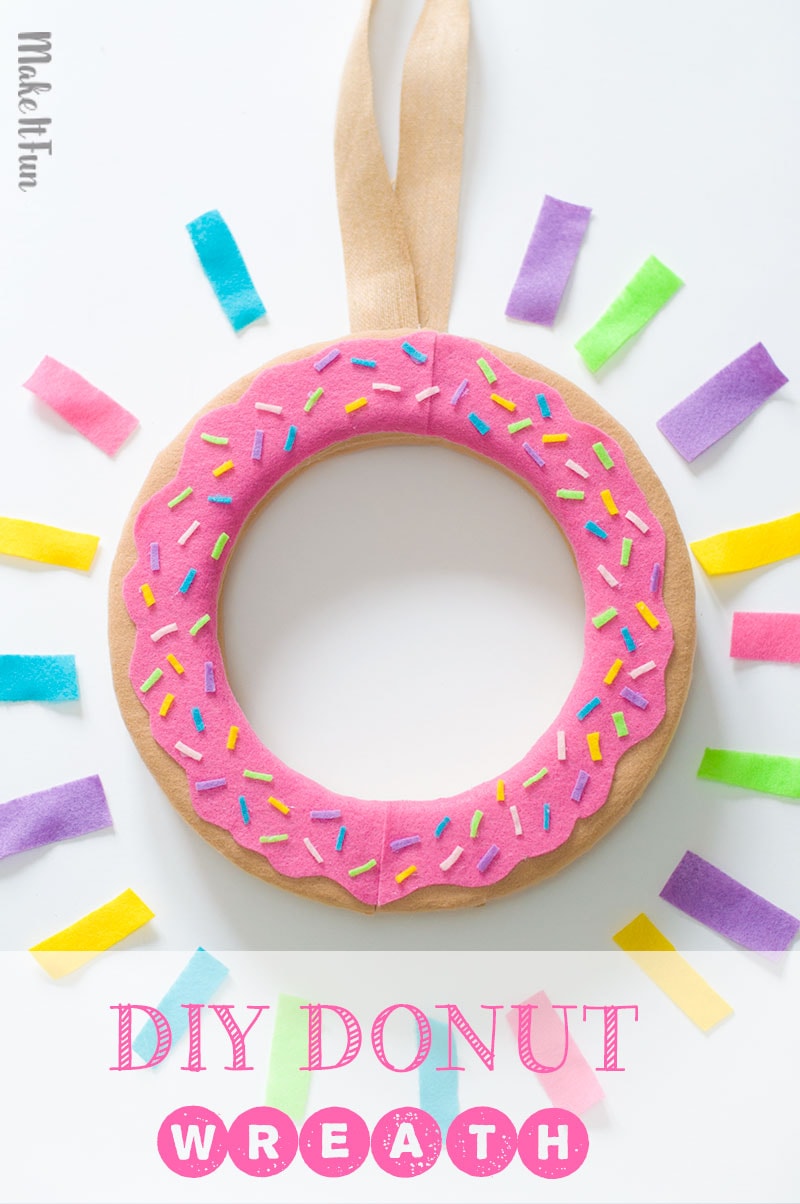 Simple DIY WREATH - Donut Craft - 15+ Easy DIY Wreath Ideas