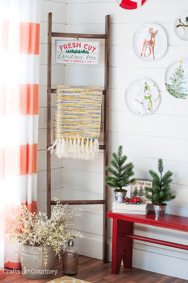 Super simple how to Farmhouse DIY Blanket Ladder