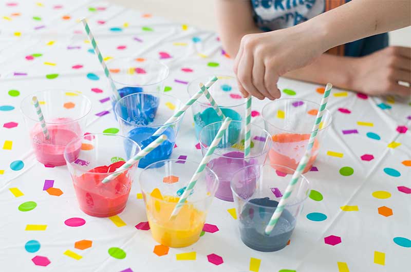 Kids Pour Painting with DecoArt