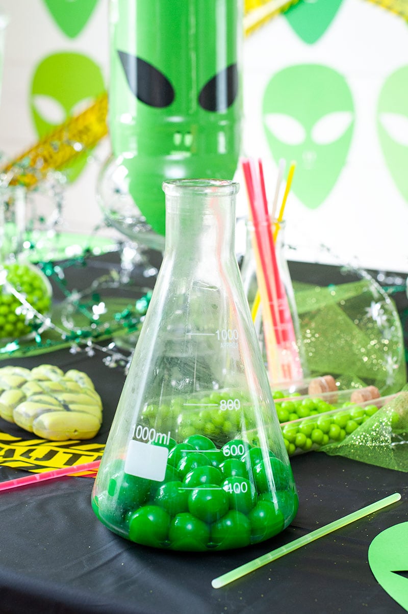 Create a Alien Party with Goblies