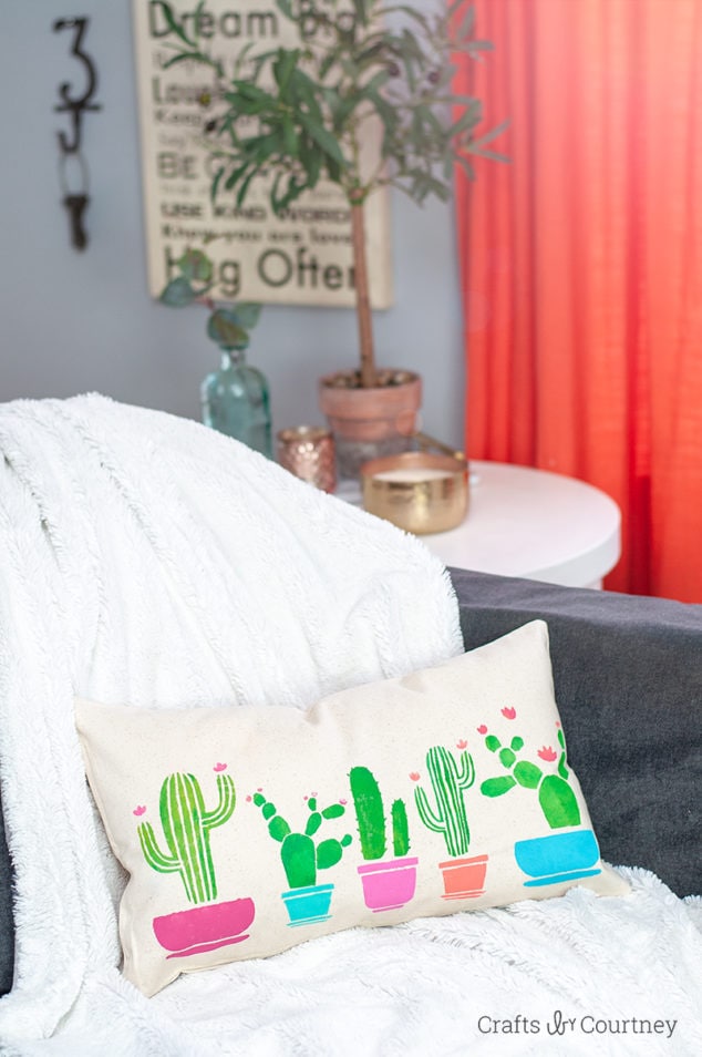 Create a DIY Painted Throw Pillow Cactus Style!