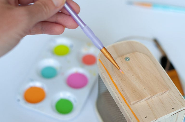 Colorful Wooden Bug Box Craft