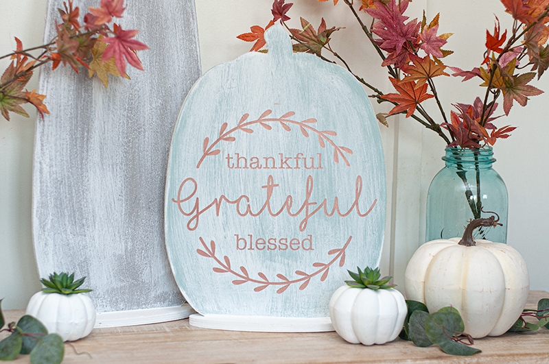 Create a Thanksgiving and Halloween Reversible Sign using DecoArt Chalky Finish