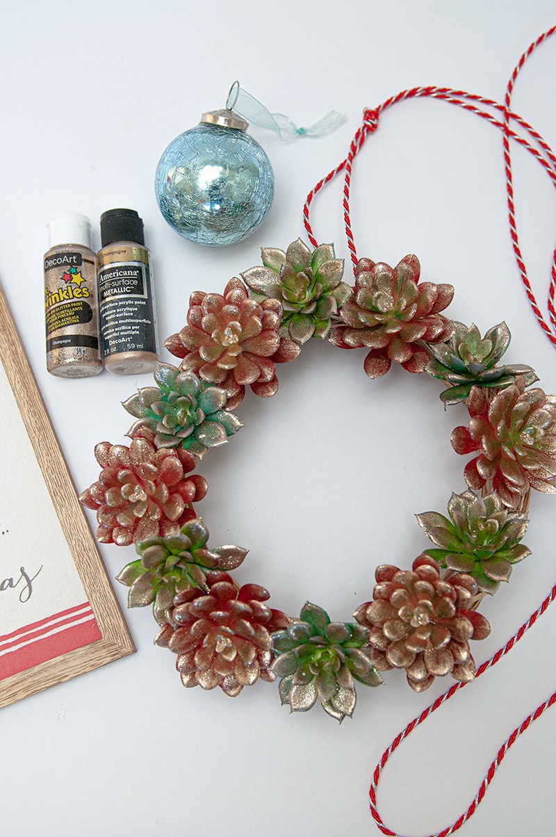 How to make a DIY Faux Glitter Succulent Wreath