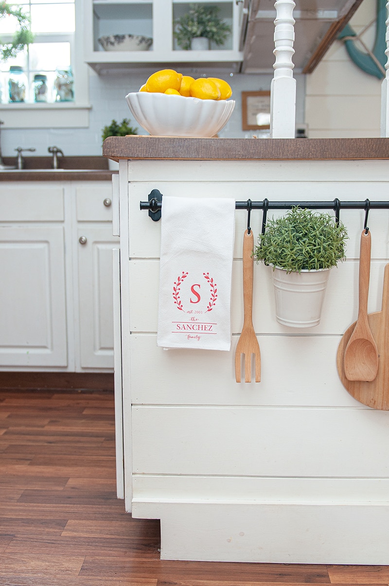 DIY Monogrammed Kitchen Towels